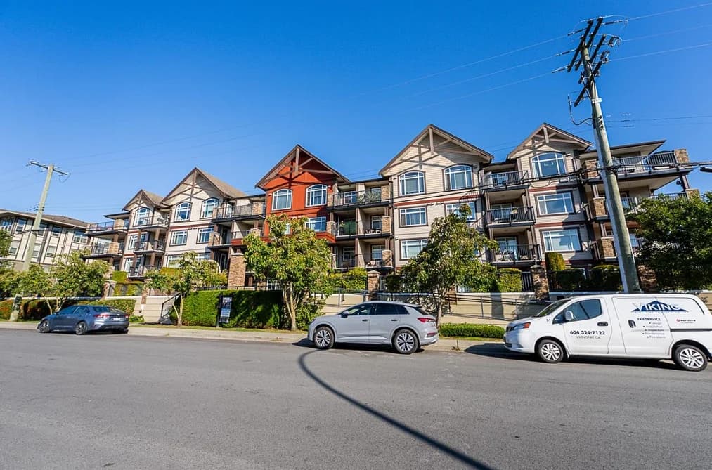 407 19939 55A AVENUE, Langley, BC — Residential for Sale - Main Photo