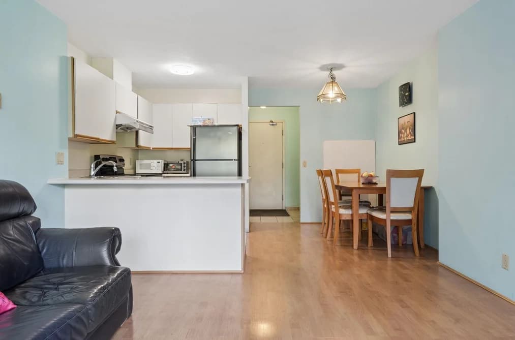 407 3970 CARRIGAN COURT, Burnaby, BC — Residential for Sale - Photo 2