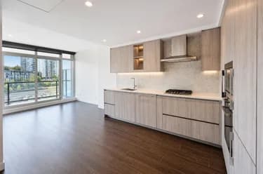 Condo for sale at 407 4720 Lougheed Highway Burnaby British Columbia - MLS: R3160492