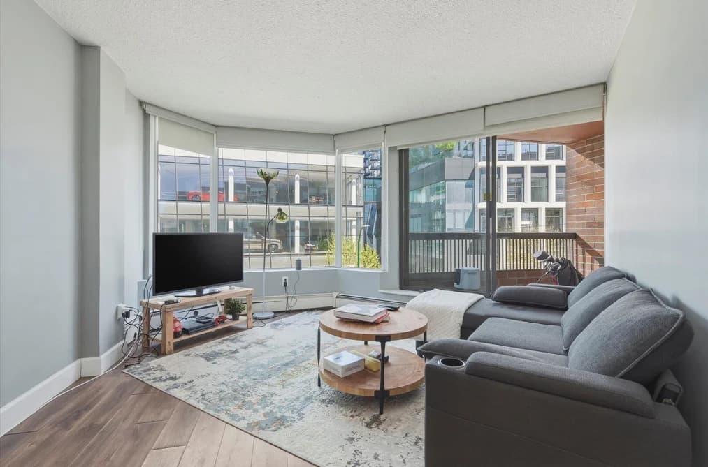 407 950 DRAKE STREET, Vancouver, BC — Residential for Sale - Main Photo
