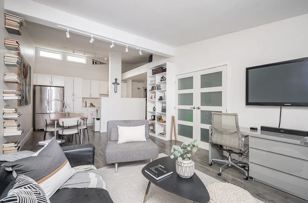 408 2333 TRIUMPH STREET, Vancouver, BC — Residential for Sale - Main Photo