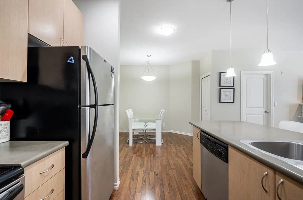 408 2581 LANGDON STREET, Abbotsford, BC — Residential for Sale - Photo 2