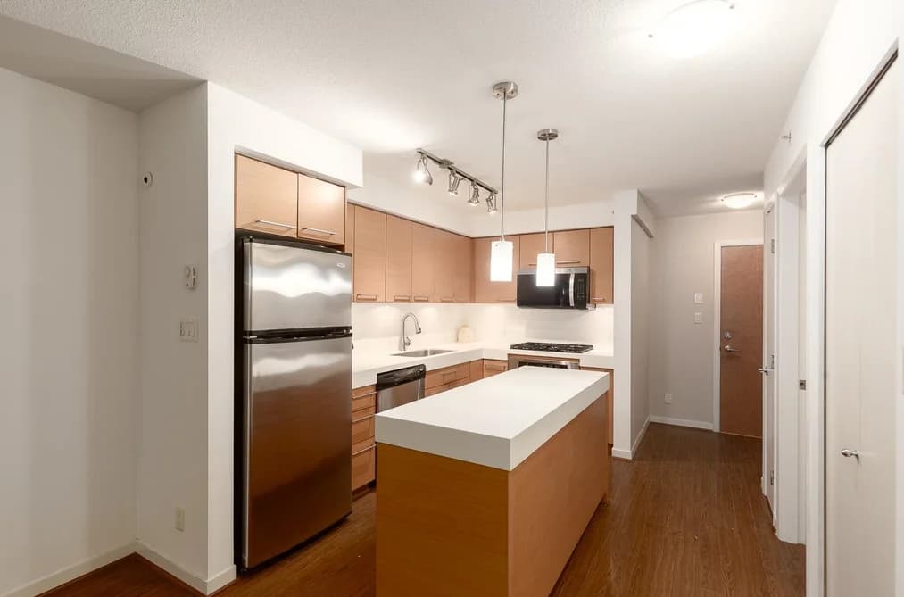 408 2770 SOPHIA STREET, Vancouver, BC — Residential for Sale - Photo 2