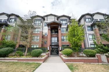 Condo for sale at 408 2960 151 Street Surrey British Columbia - MLS: R3142520