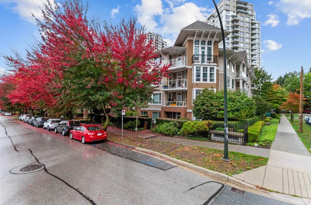 408 3651 FOSTER AVENUE, Vancouver, BC — Residential for Sale - Main Photo