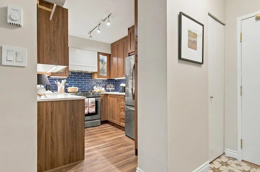 408 488 HELMCKEN STREET, Vancouver, BC — Residential for Sale - Photo 2