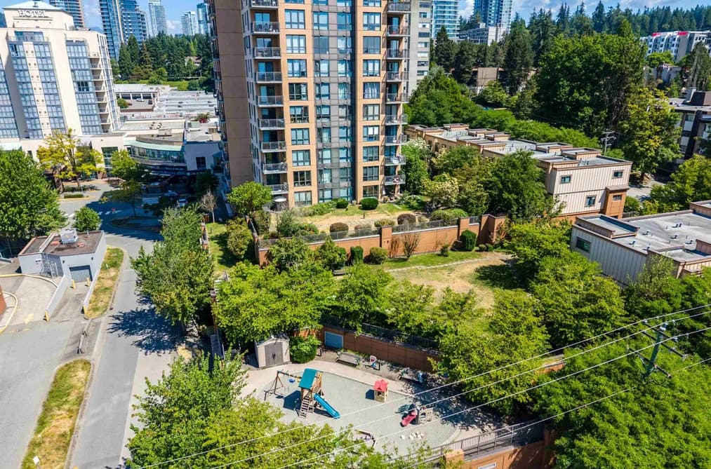 408 511 ROCHESTER AVENUE, Coquitlam, BC — Residential for Sale - Photo 2