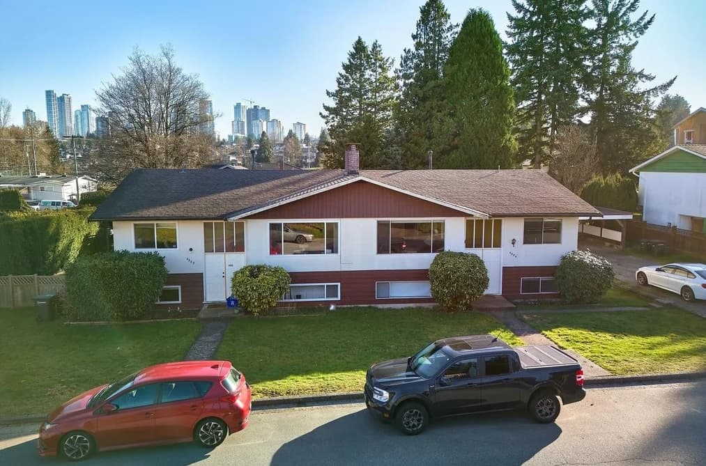 4086 LISTER COURT, Burnaby, BC — Residential Income for Sale - Main Photo