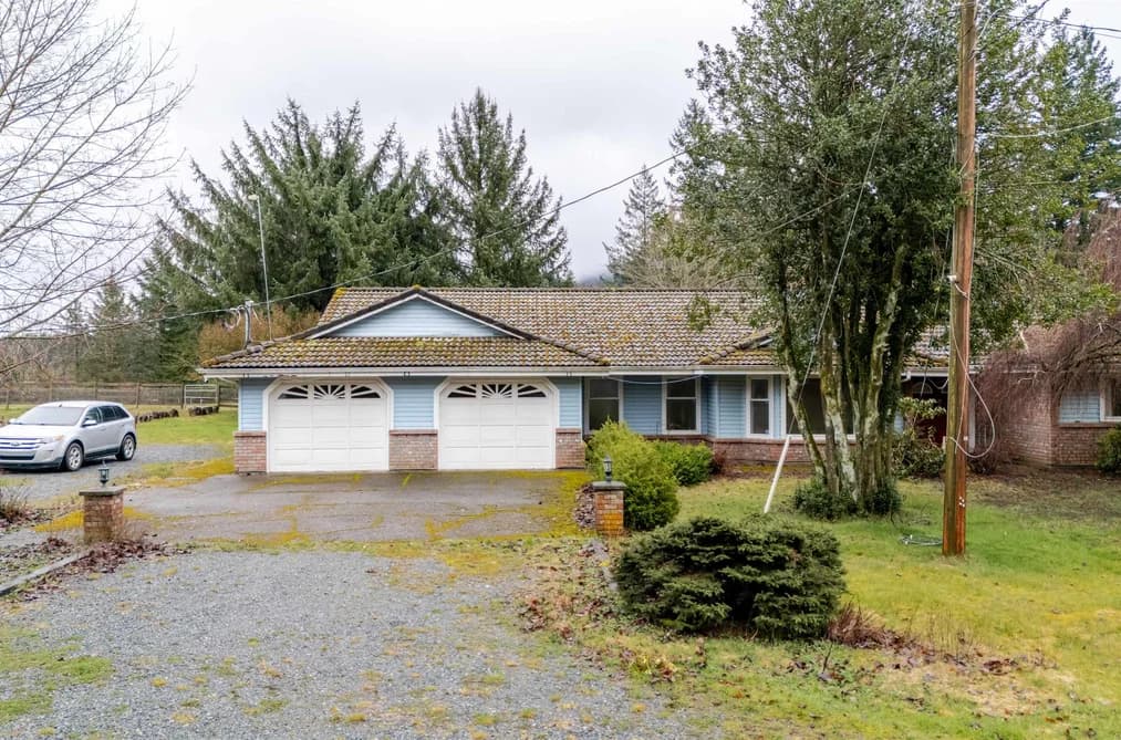 40895 HENDERSON ROAD, Columbia Valley, BC — Residential for Sale - Photo 2