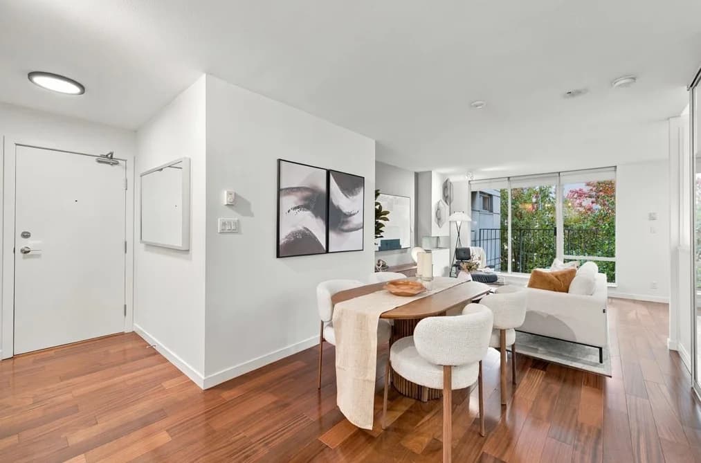 409 328 E 11TH AVENUE, Vancouver, BC — Residential for Sale - Photo 2