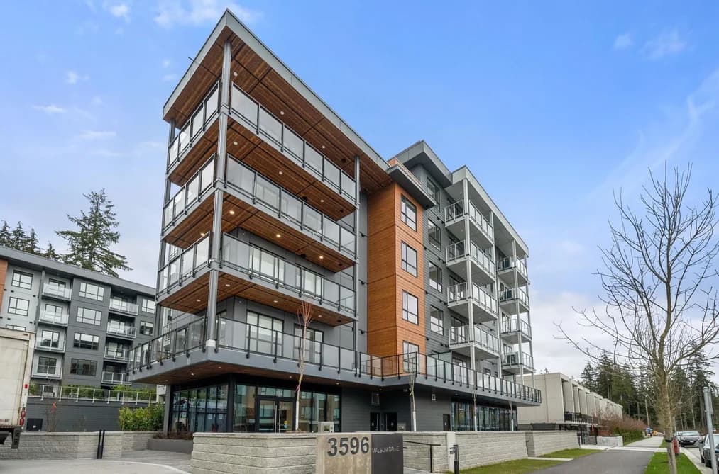 409 3596 MALSUM DRIVE, North Vancouver, BC — Residential for Sale - Main Photo