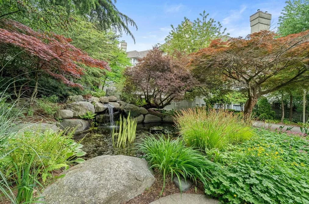 409 3738 NORFOLK STREET, Burnaby, BC — Residential for Sale - Photo 2