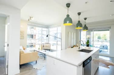 Condo for sale at 409 719 W 3rd Street North Vancouver British Columbia - MLS: R3118281