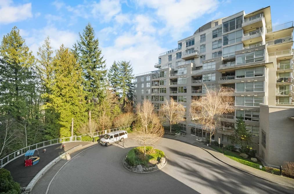 409 9232 UNIVERSITY CRESCENT, Burnaby, BC — Residential for Sale - Photo 2