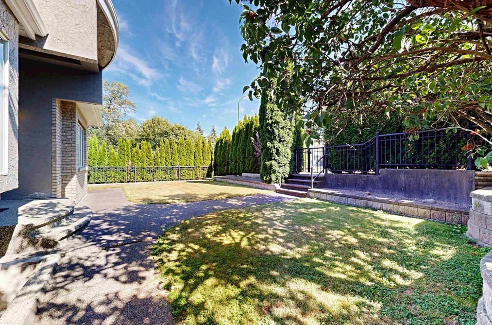 4093 NITHSDALE STREET, Burnaby, BC — Residential for Sale - Photo 2