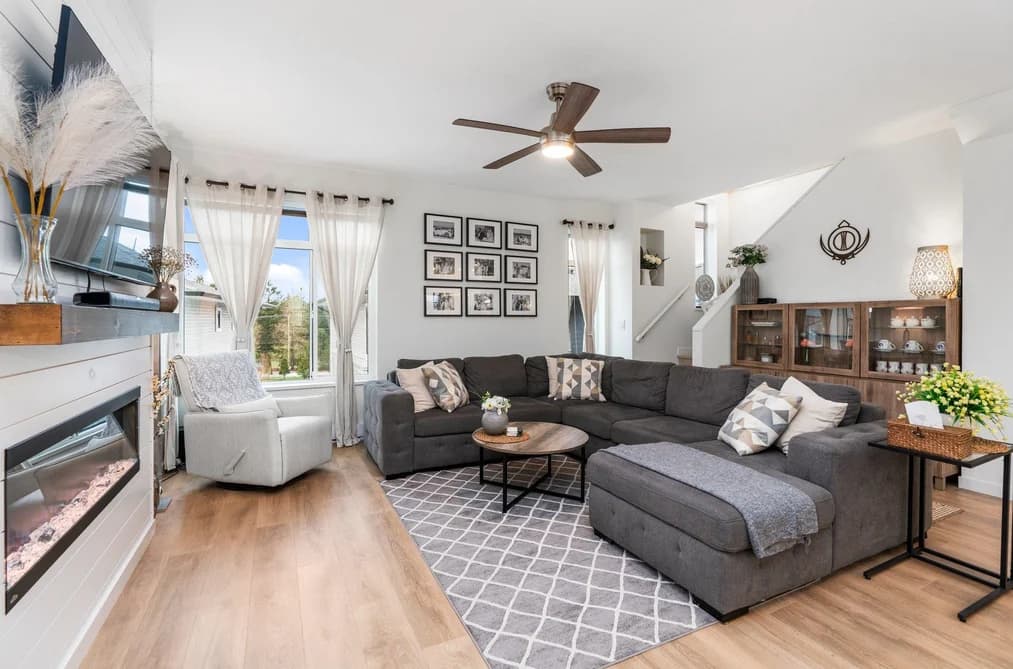 41 15235 SITKA DRIVE, Surrey, BC — Residential for Sale - Main Photo