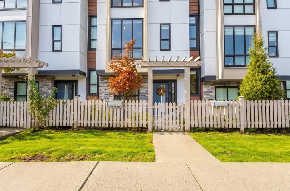 41 - 7670 207 Street, Langley, BC - MLS: R3179860 - Photo 1 41 - 7670 207 Street, Langley, BC - MLS: R3179860 - Photo 1