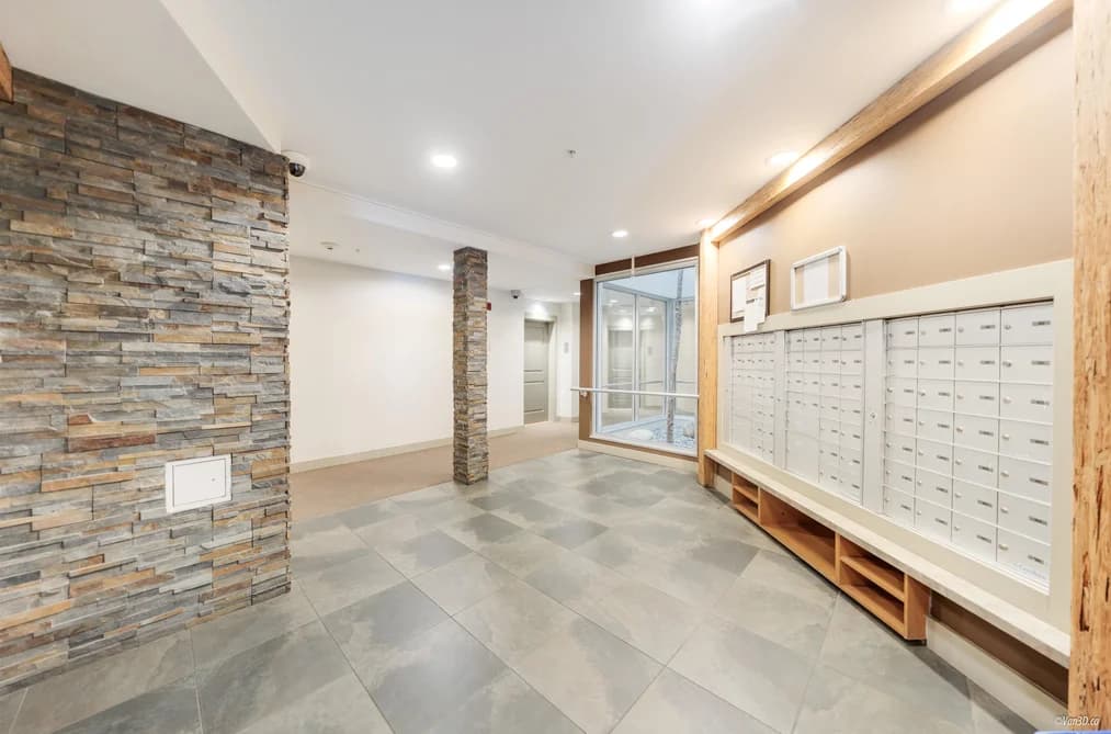 410 11950 HARRIS ROAD, Pitt Meadows, BC — Residential for Sale - Photo 2