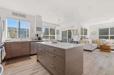 Condo for sale at 410 16388 64 Avenue Surrey British Columbia - MLS: R3143744