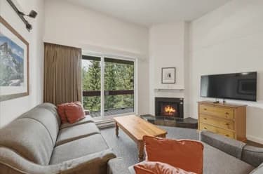Condo for sale at 410 4200 Whistler Way Whistler British Columbia - MLS: R3144160