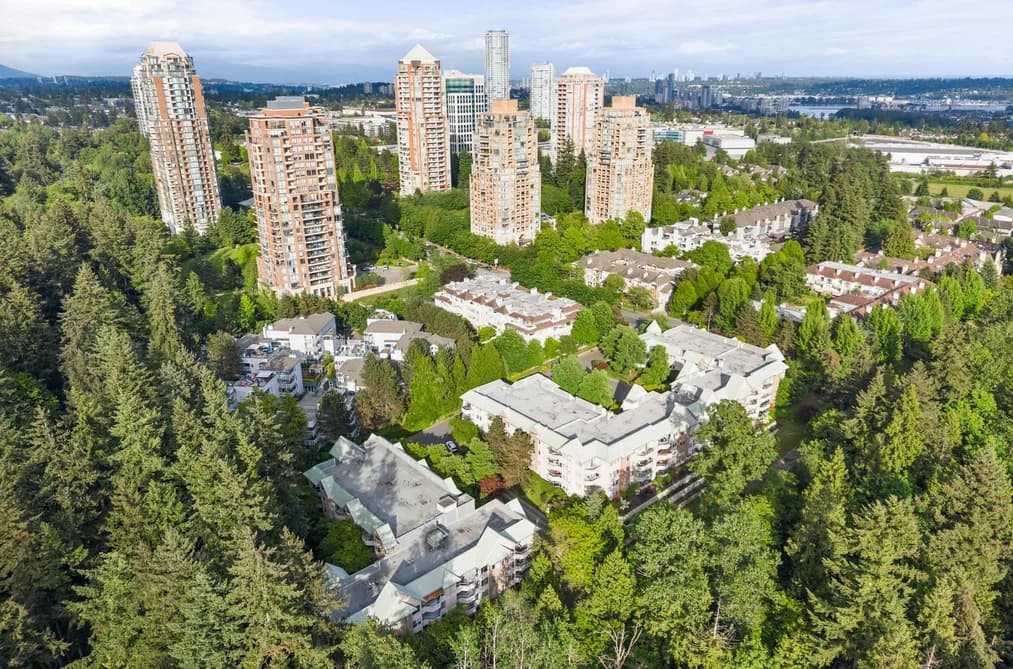 410 6737 STATION HILL COURT, Burnaby, BC — Residential for Sale - Main Photo