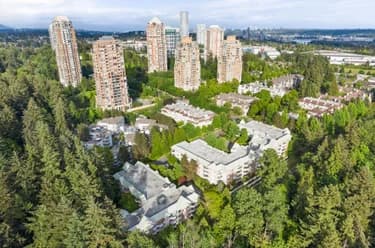 Condo for sale at 410 6737 Station Hill Court Burnaby British Columbia - MLS: R3128489
