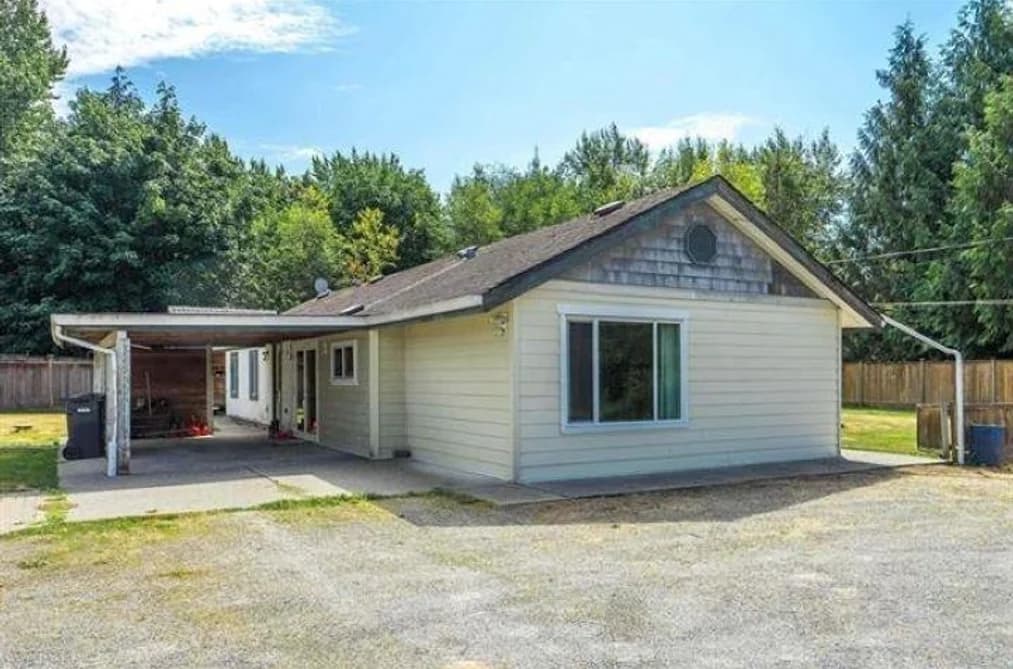 4102 LEFEUVRE ROAD, Abbotsford, BC — Residential for Sale - Photo 2