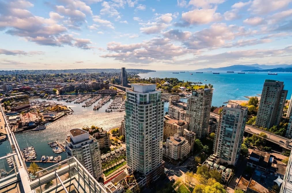4105 1480 HOWE STREET, Vancouver, BC — Residential for Sale - Main Photo