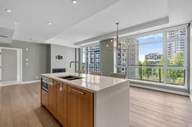 Condo for sale at 411 105 W 2nd Street North Vancouver British Columbia - MLS: R3128949
