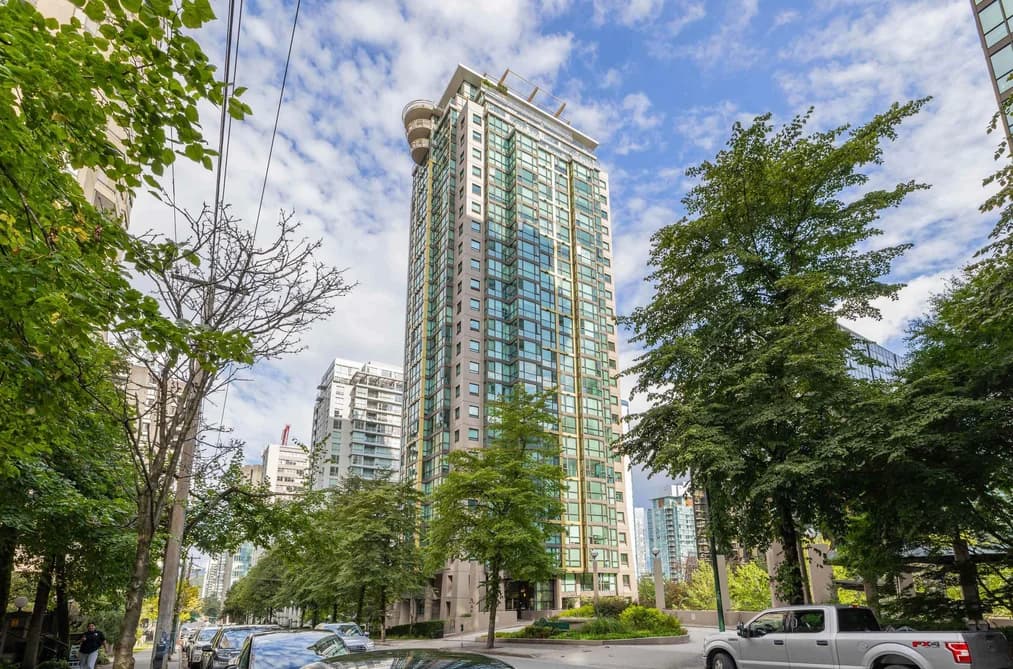 411 1367 ALBERNI STREET, Vancouver, BC — Residential for Sale - Main Photo