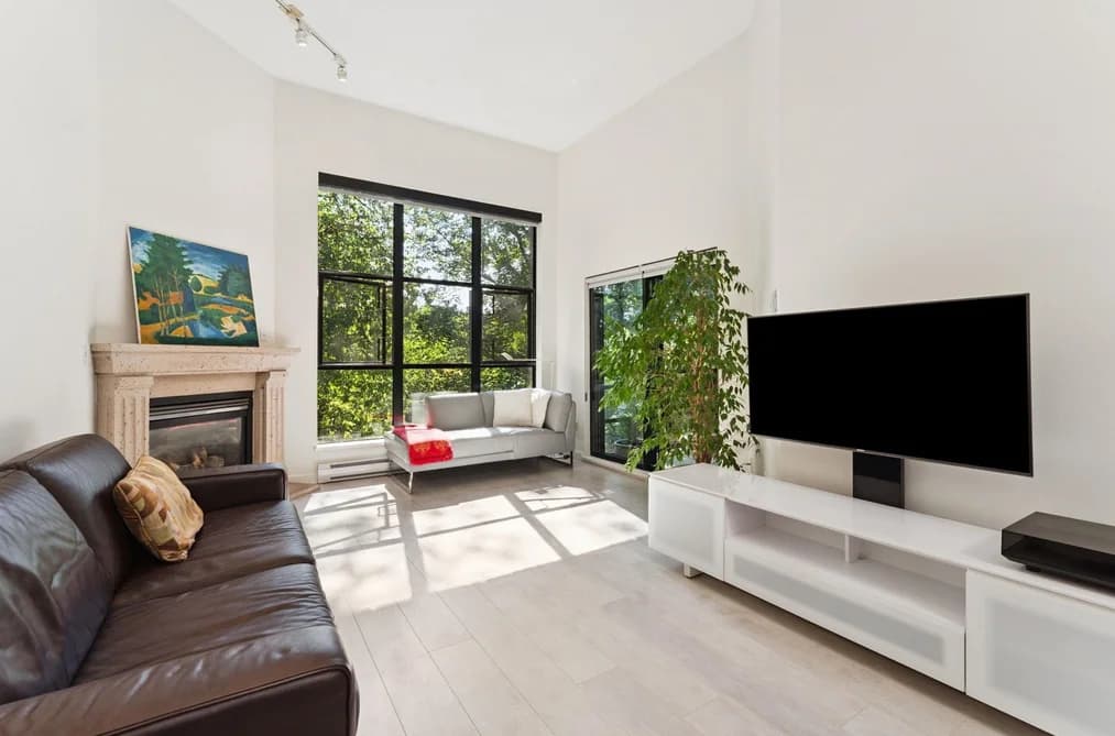 411 2181 W 10TH AVENUE, Vancouver, BC — Residential for Sale - Photo 2