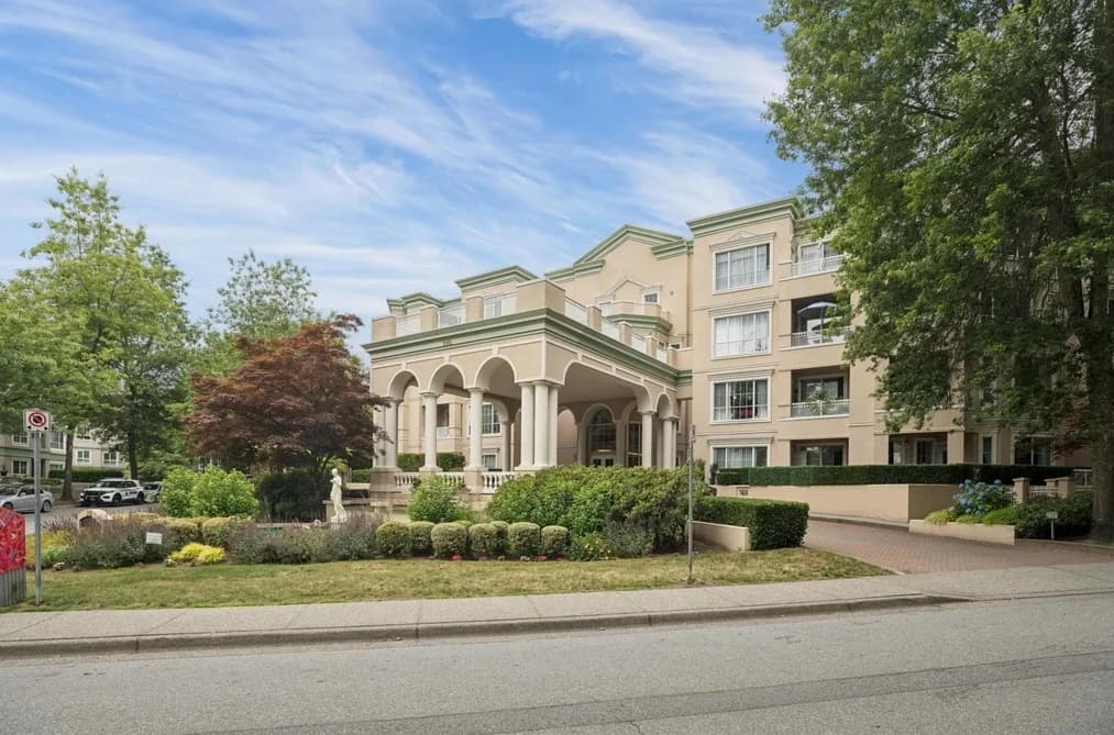411 2995 PRINCESS CRESCENT, Coquitlam, BC — Residential for Sale - Main Photo