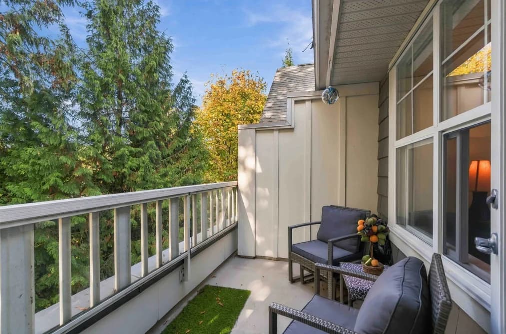 411 960 LYNN VALLEY ROAD, North Vancouver, BC — Residential for Sale - Photo 2