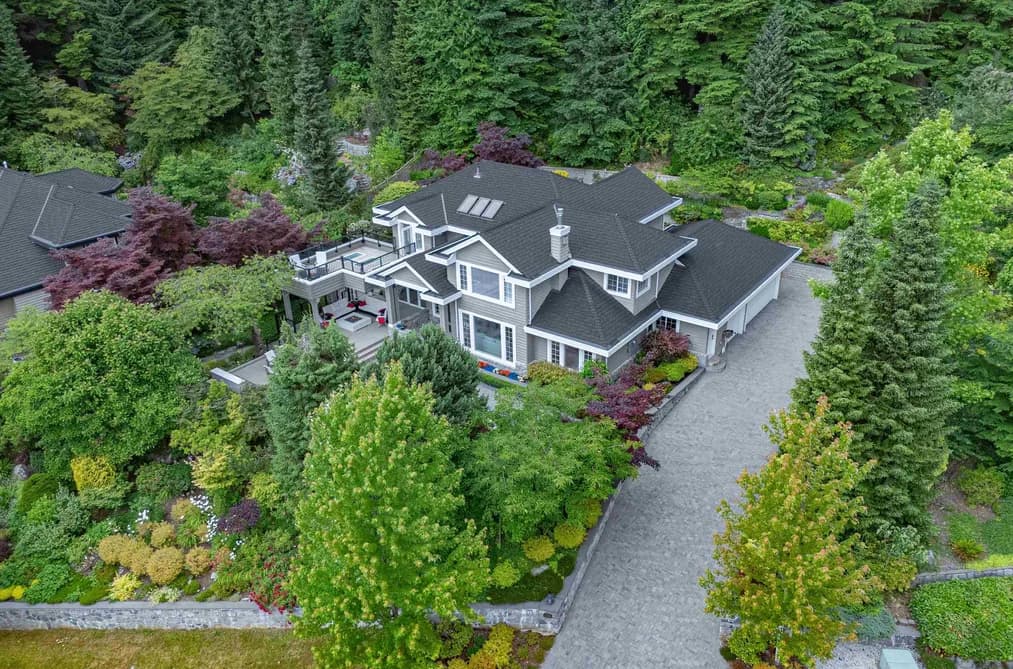 4115 E BRAEMAR ROAD, North Vancouver, BC — Residential for Sale - Photo 2