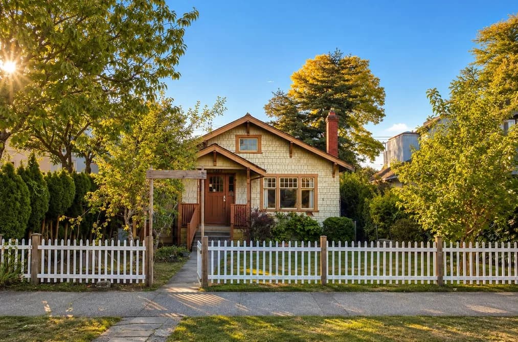 4117 W 11TH AVENUE, Vancouver, BC — Residential for Sale - Main Photo