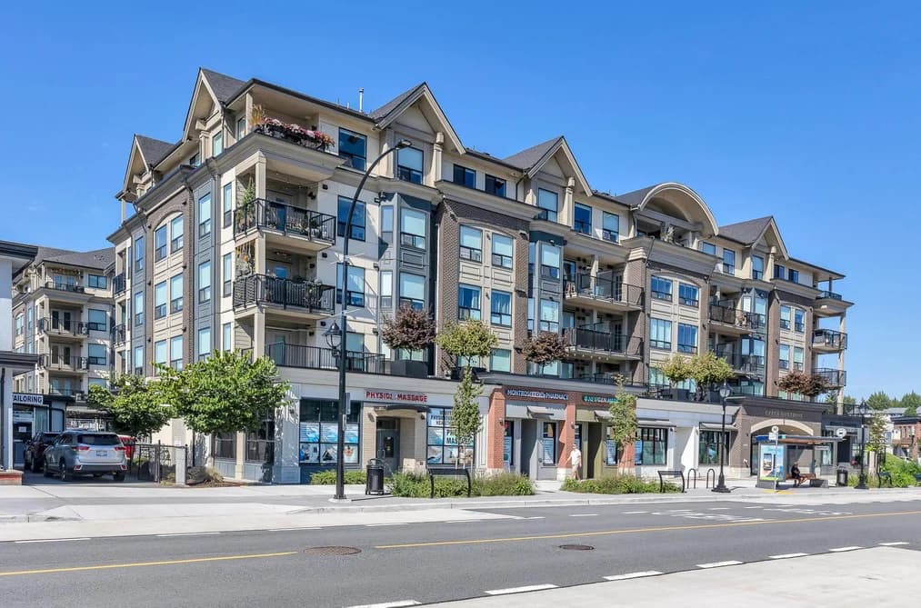 412 2493 MONTROSE AVENUE, Abbotsford, BC — Residential for Sale - Main Photo