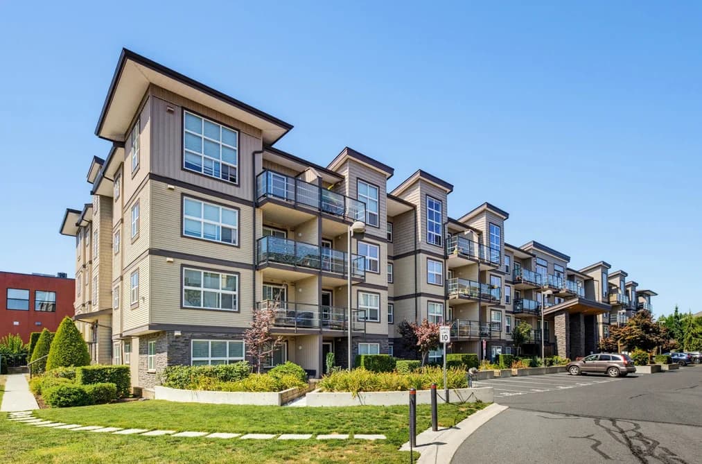 413 30515 CARDINAL AVENUE, Abbotsford, BC — Residential for Sale - Main Photo