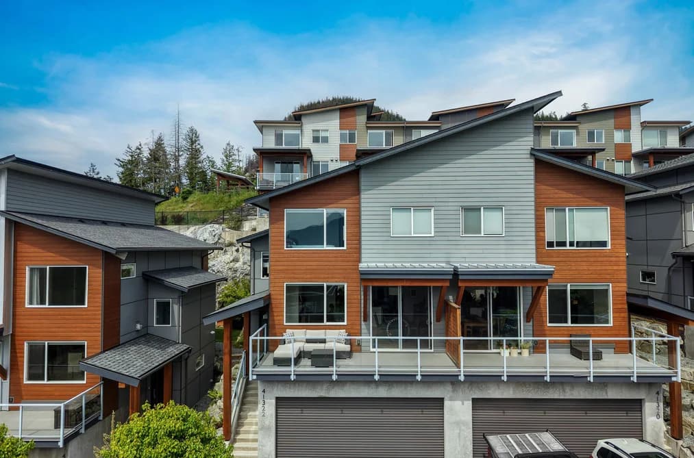 41322 HORIZON DRIVE, Squamish, BC — Residential for Sale - Main Photo