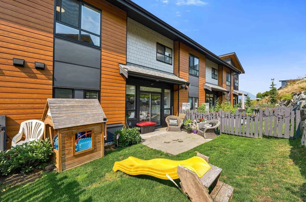 41238 HIGHLINE PLACE, Squamish, BC — Residential for Sale - Photo 2