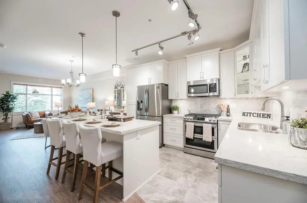 414 11035 RAVINE ROAD, Surrey, BC — Residential for Sale - Photo 2
