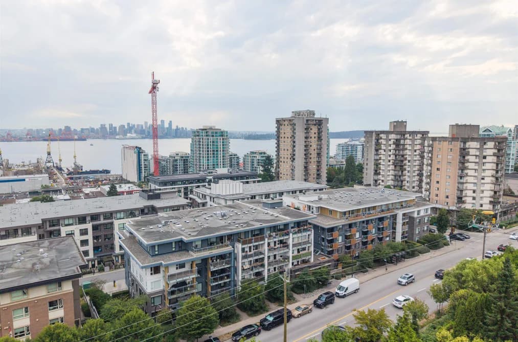 414 221 E 3RD STREET, North Vancouver, BC — Residential for Sale - Main Photo