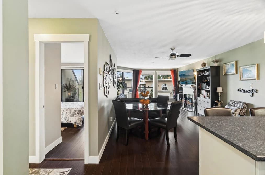414 2968 BURLINGTON DRIVE, Coquitlam, BC — Residential for Sale - Photo 2