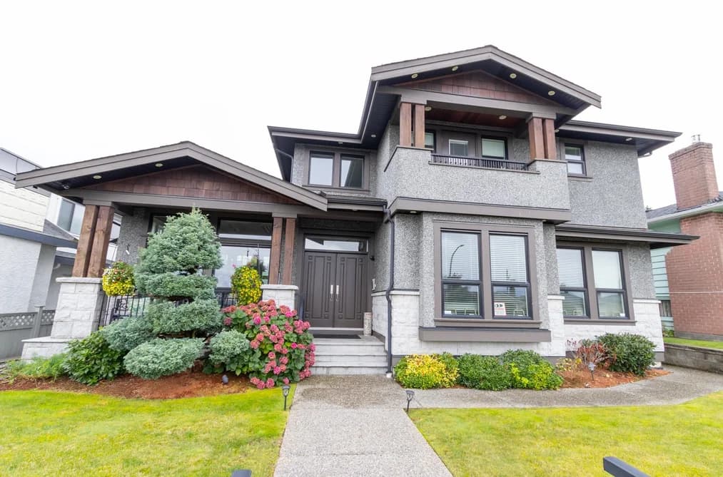 4152 HAZELWOOD CRESCENT, Burnaby BC V5G 2R1 - Photo 1