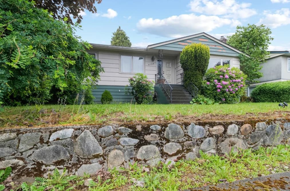 4156 CASTLEWOOD CRESCENT, Burnaby, BC — Residential for Sale - Photo 2