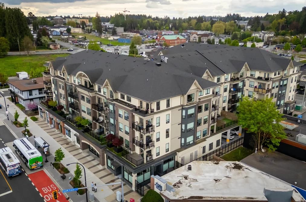 416-417 2493 MONTROSE AVENUE, Abbotsford, BC — Residential for Sale - Main Photo