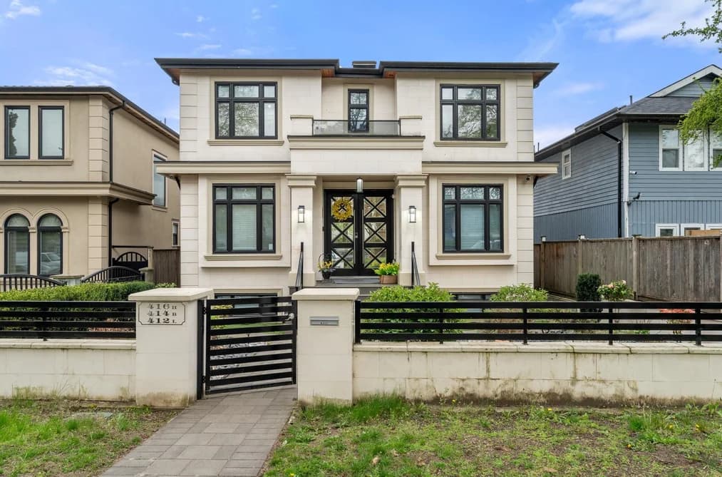 416 E 63RD AVENUE, Vancouver, BC — Residential for Sale - Photo 2