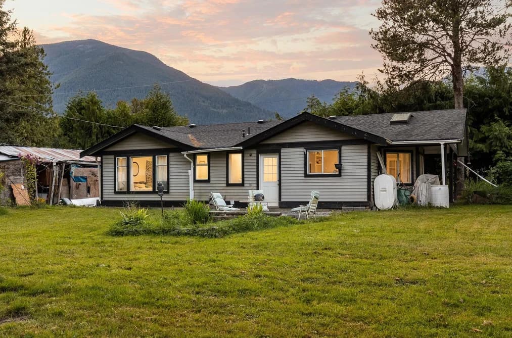 41646 KIRKPATRICK ROAD, Mission, BC — Residential for Sale - Photo 2
