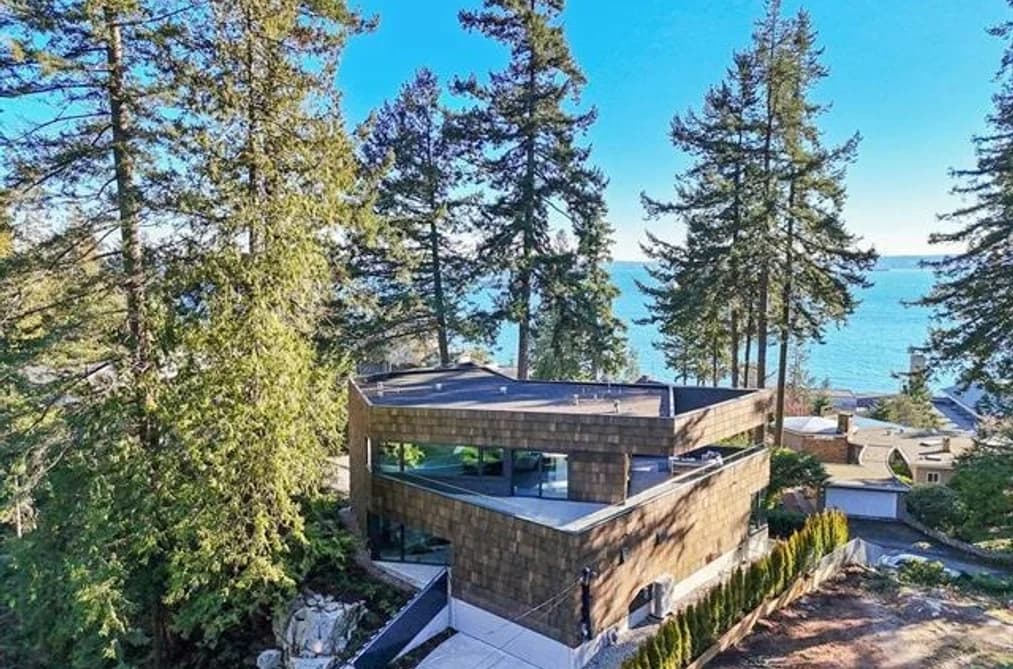 4166 ROSE CRESCENT, West Vancouver, BC — Residential for Sale - Main Photo