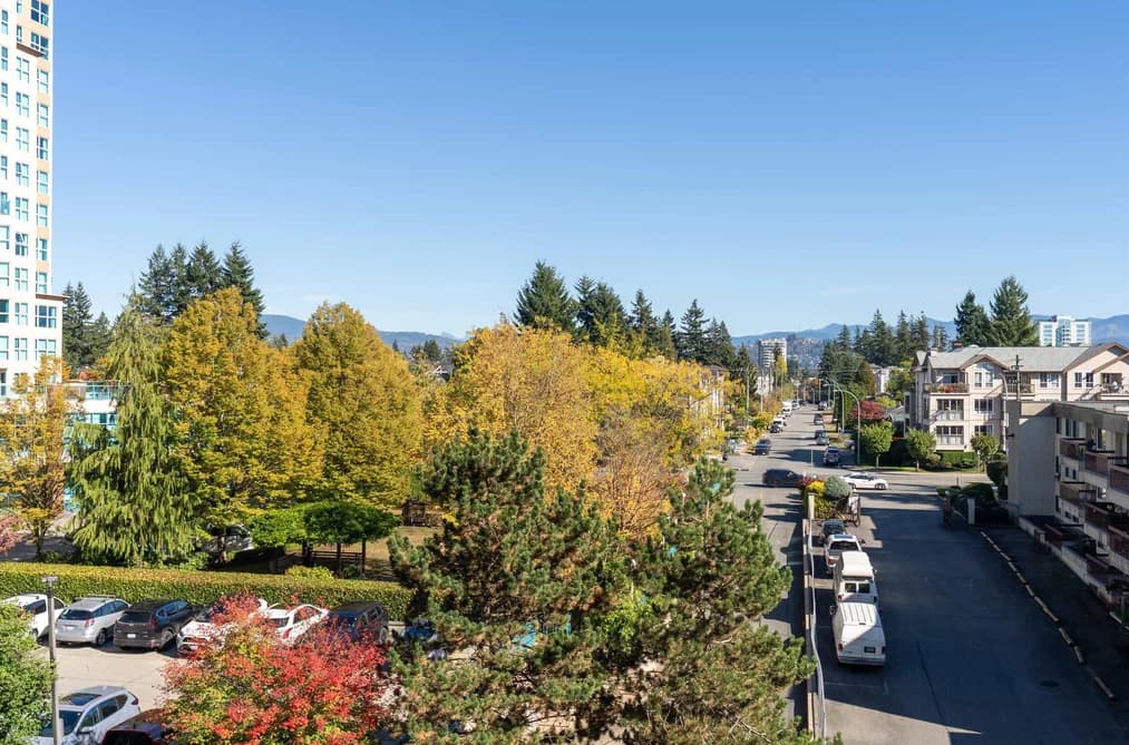 417 31955 OLD YALE ROAD, Abbotsford, BC — Residential for Sale - Photo 2