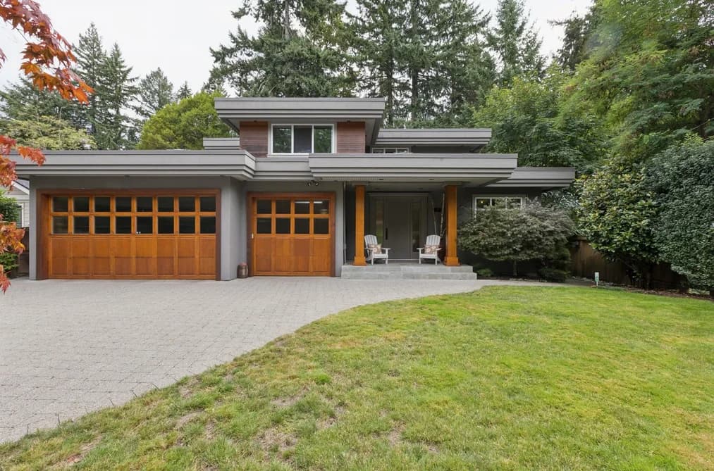 4176 VIRGINIA CRESCENT, North Vancouver, BC — Residential for Sale - Main Photo